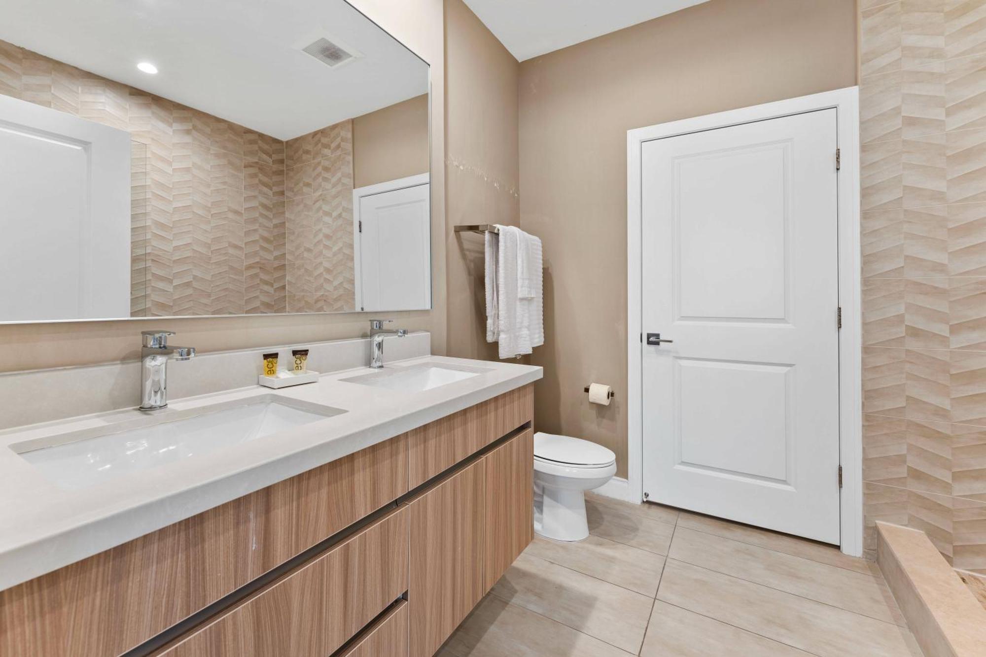 7583 Magic Village Jacuzzi 3 Suites Near 192 And Disney Orlando Ngoại thất bức ảnh